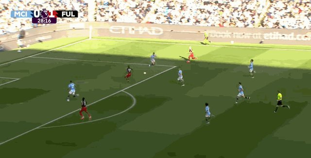 特劳雷单刀2.gif