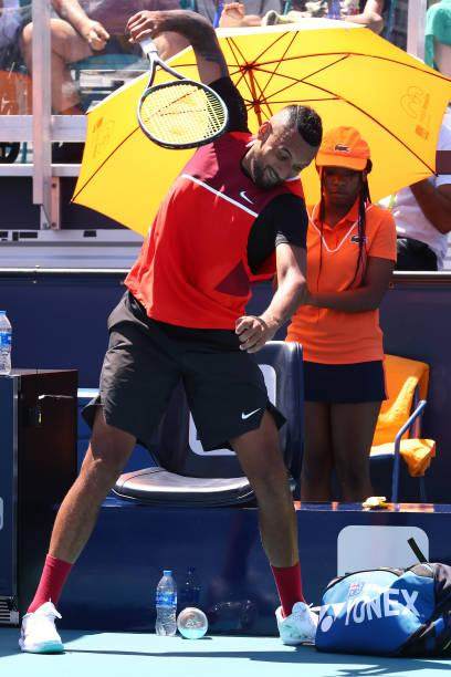 1648693802643045634.jpg 克耶高斯迈阿密吵架5.jpg